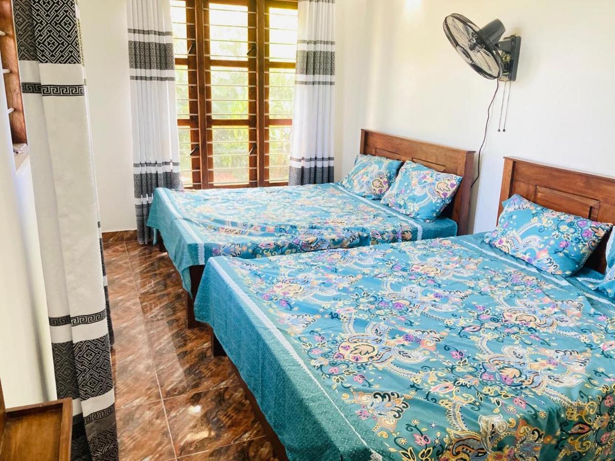 Sensitha Holiday Home Anuradhapura Exterior foto