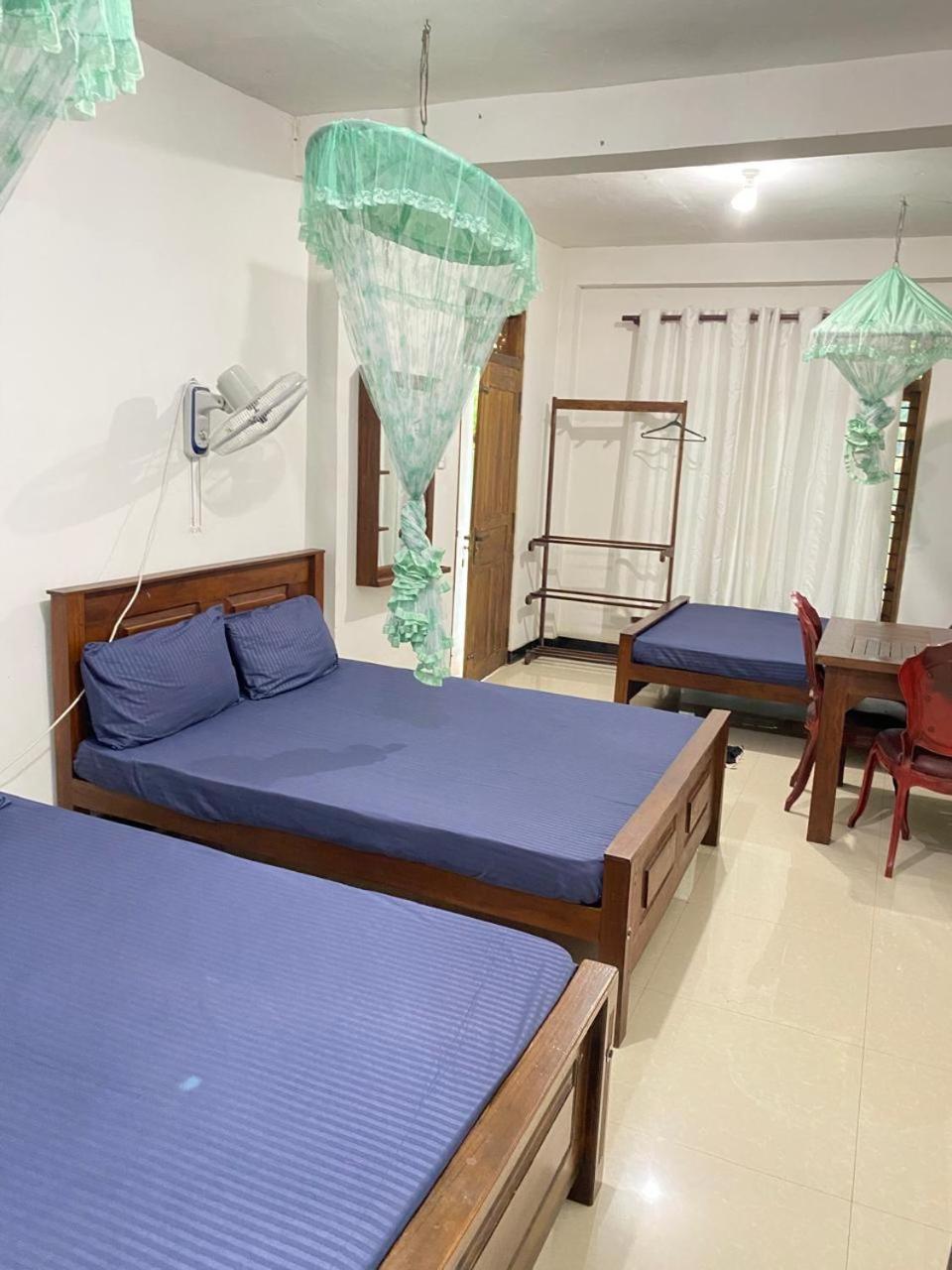 Sensitha Holiday Home Anuradhapura Exterior foto