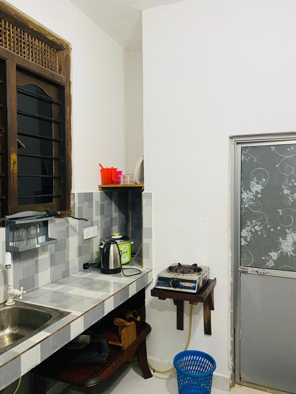 Sensitha Holiday Home Anuradhapura Exterior foto